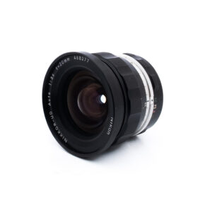 Nikon Nikkor-UD 20mm f35-2 Nikon Nikkor-UD Auto 20mm f/3.5 - Käytetty