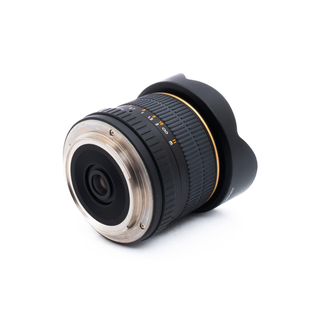 Samyang 8mm f35 Fish Eye-1 Samyang 8mm f/3.5 Fisheye CS Canon EF-S - Käytetty