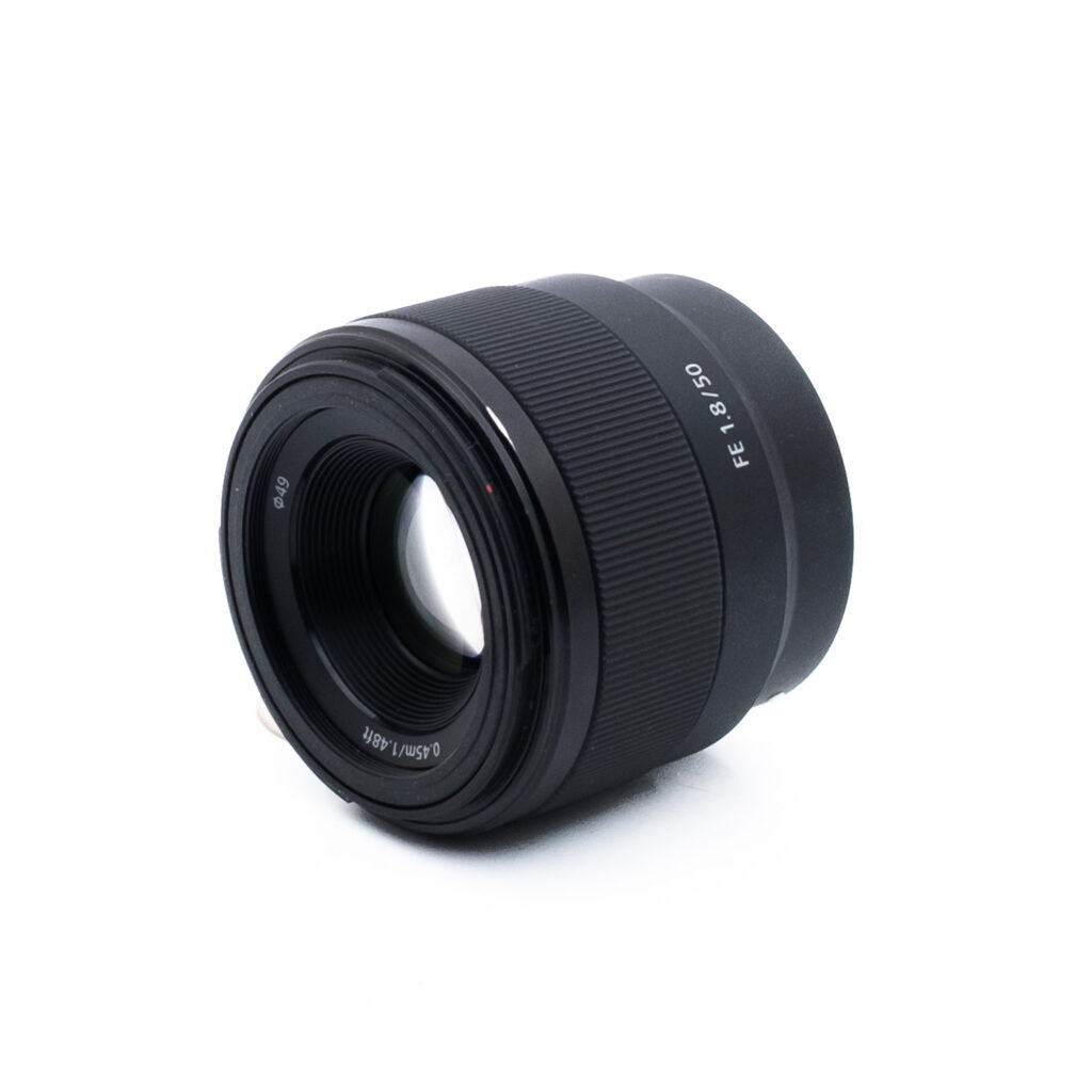 Sony 50mm f18-2 Sony FE 50mm f/1.8 - Käytetty