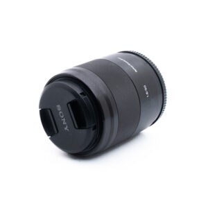 Sony 50mm f18 OSS-3 Sony E 50mm f/1.8 OSS - Käytetty