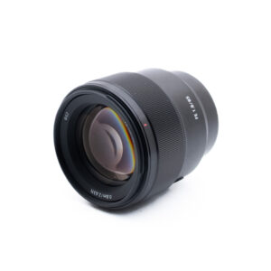 Sony 85mm f18-2-5 Sony FE 85mm f/1.8 (Kunto K5, Takuu 6kk) - Käytetty