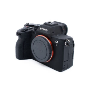 Sony A7 IV (SC 13000, Takuu 6kk) – Käytetty