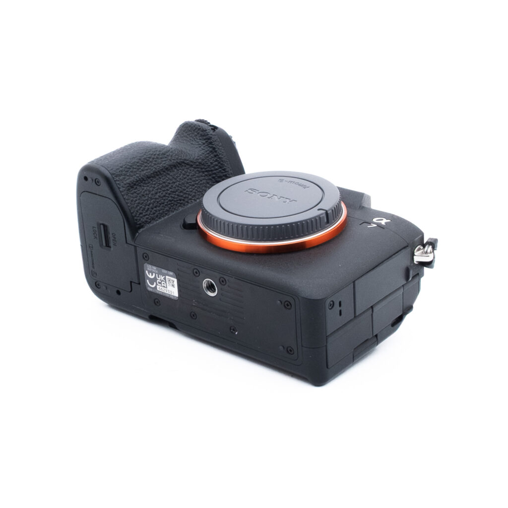Sony A7 IV 9331-1 Sony A7 IV (SC 21000, Kunto K5, sis. ALV 25,5%, Takuu 6kk) – Käytetty