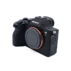Sony A7R IV 0664-5 Sony A7R IV (SC 17000, sis. ALV 25,5%, Takuu 6kk) – Käytetty