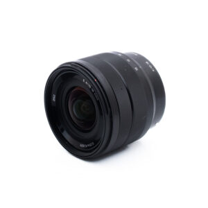 Sony E 10-18mm f/4 OSS - Käytetty