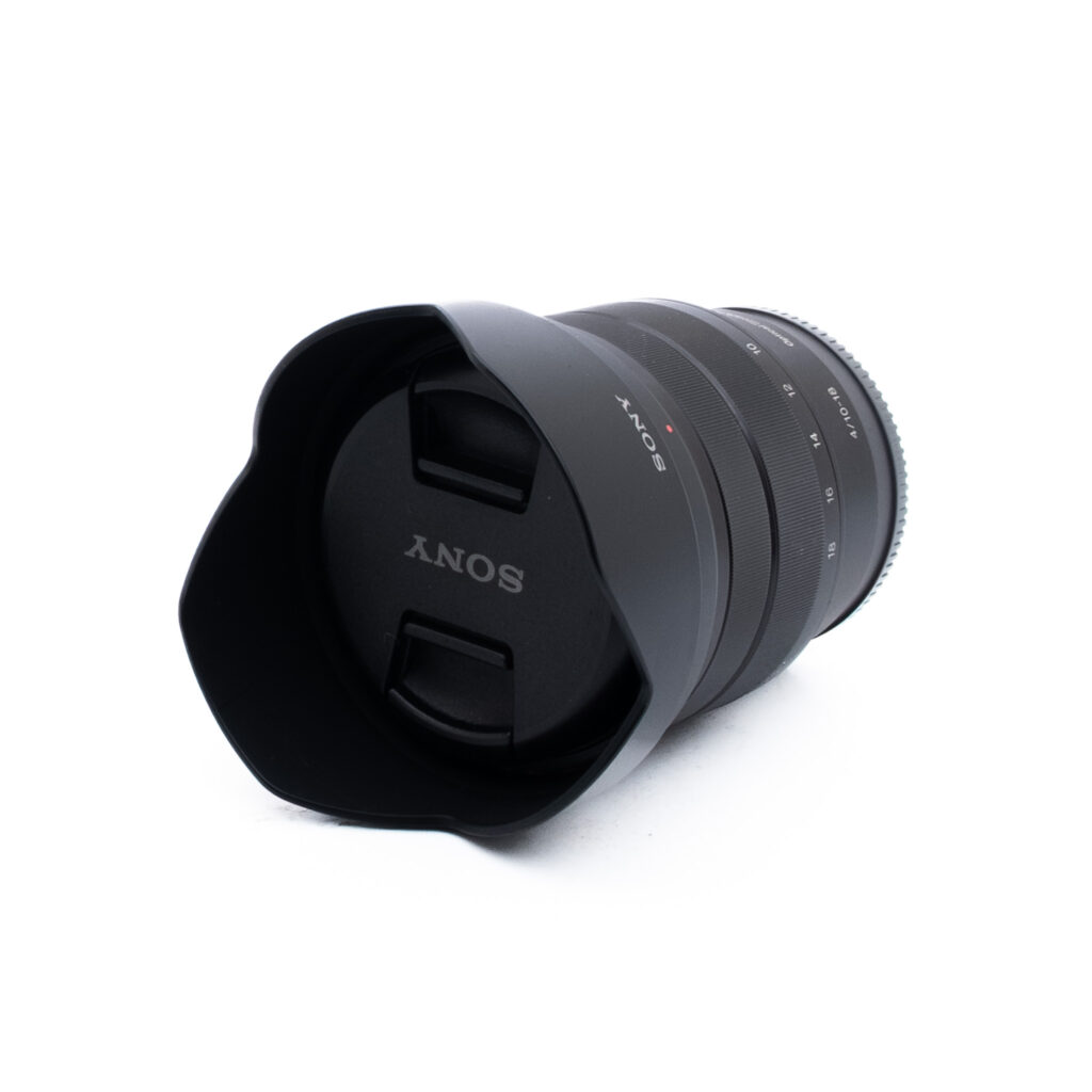 Sony E 10-18mm f/4 OSS - Käytetty