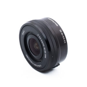 Sony E 16-50mm f35-56 PZ OSS-2 Sony E PZ 16-50mm f/3.5 - 5.6 OSS - Käytetty