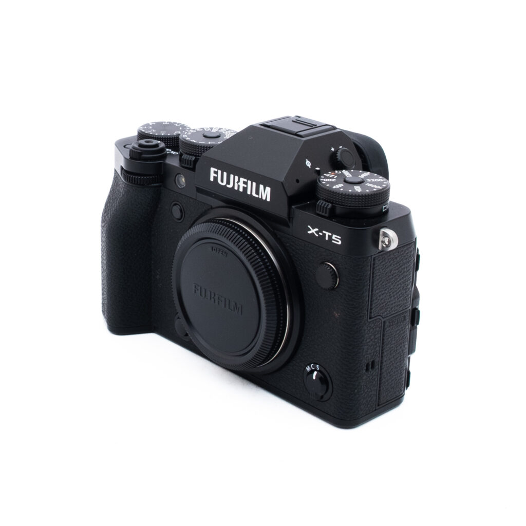 Fuji X-T5-5 Fujifilm X-T5 (SC 3500, sis. ALV 25,5%, Takuu 6kk) - Käytetty