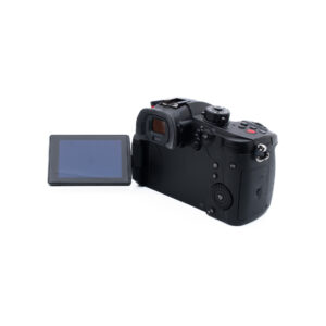 Lumix GH5 II-3 Panasonic Lumix GH5 II (SC 600, Kunto K5, Takuu 6kk) - Käytetty