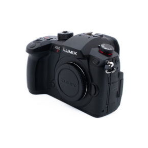 Lumix GH5 II-5 Panasonic Lumix GH5 II (SC 600, Kunto K5, Takuu 6kk) - Käytetty