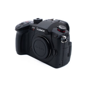 Lumix GH5 II-5 Panasonic Lumix GH5 II (SC 600, Kunto K5, Takuu 6kk) - Käytetty