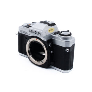 Minolta X-500-4 Minolta X-500 -filmikamera - Käytetty