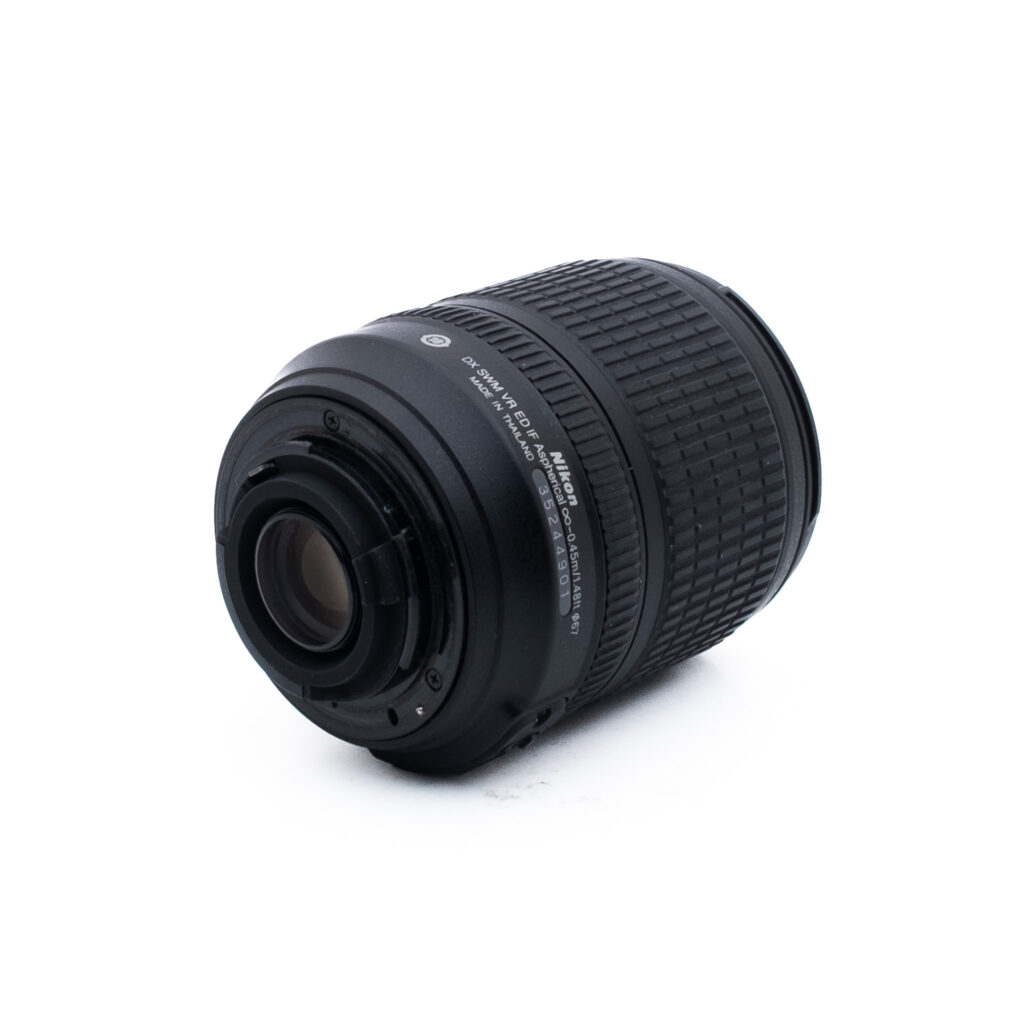 Nikon 18-105mm f35-56G ED DX VR-1 Nikon AF-S DX Nikkor 18-105mm f/3.5 - 5.6 ED VR (Kunto K5) - Käytetty