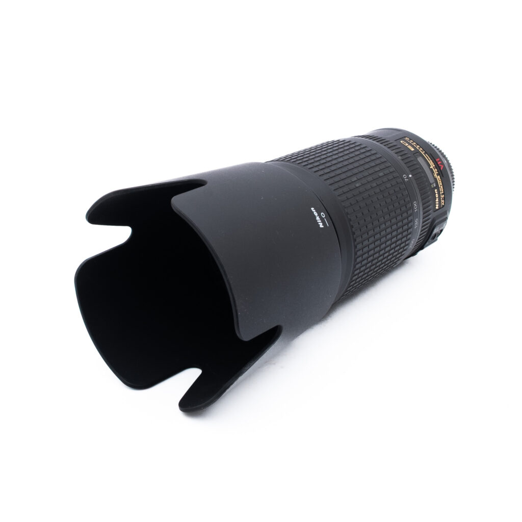 Nikon 70-300mm f45-56G ED VR-3 Nikon AF-S Nikkor 70-300mm f/4.5-6.3G ED DX VR (Kunto K5) - Käytetty