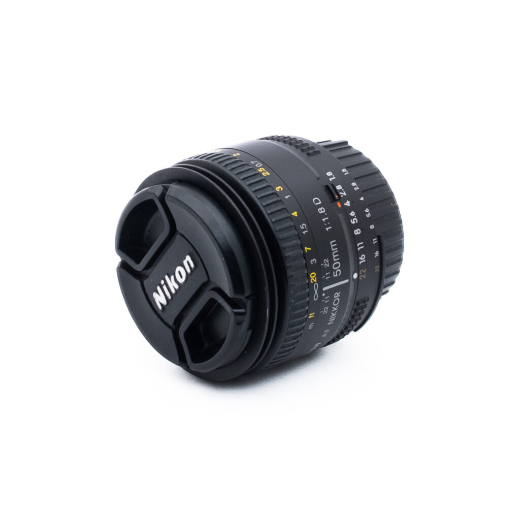 Nikon AF Nikkor 50mm f18 D-3 Nikon AF Nikkor 50mm f/1.8 D - Käytetty