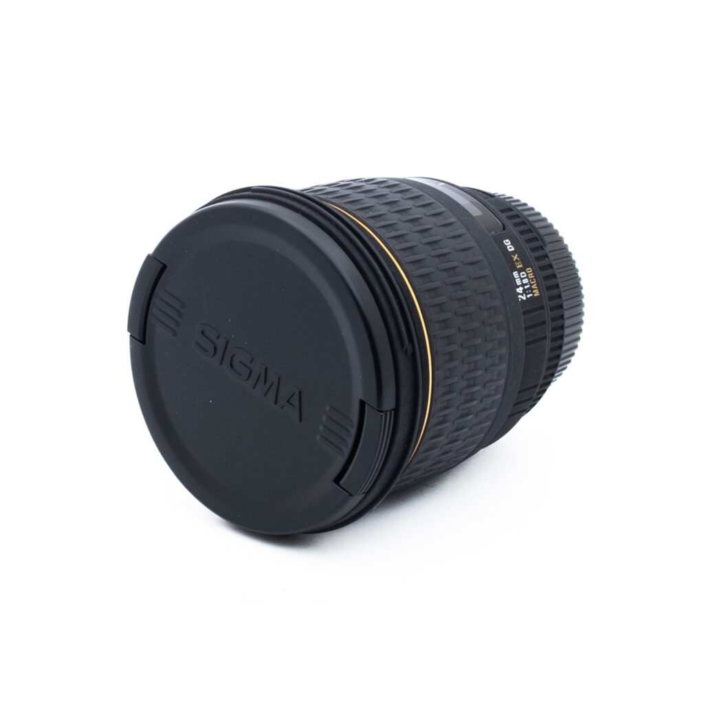 Sigma 24mm f18D EX DG Macro Nikon-3 Sigma EX 24mm f/1.8D DG Macro Nikon F - Käytetty
