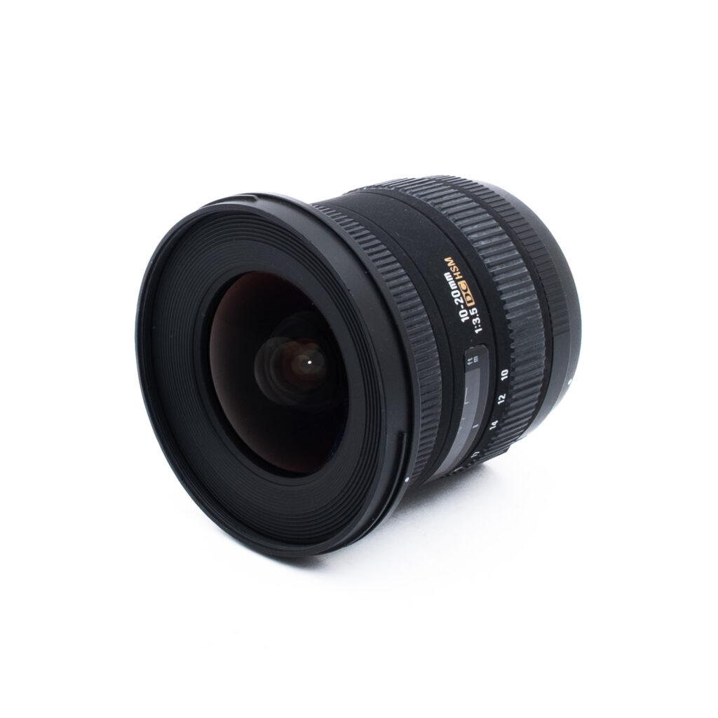 Sigma DC 10-20mm f35 HSM Nikon-2 Sigma 10-20mm f/3.5 DC HSM Nikon F DX - Käytetty