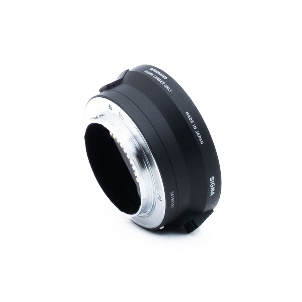 Sigma MC-11 EF -E-1 Sigma MC-11 adapteri (sis. ALV 25,5%) - Käytetty