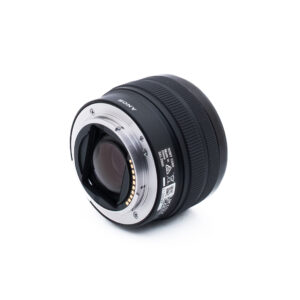 Sony FE 28-60mm f/4-5.6 (Kunto K5, Takuu 6kk) - Käytetty