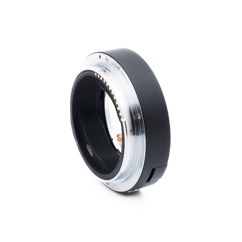 Techart-1 Techart Canon EF Lens to Fujifilm GFX Autofocus Adapter - Käytetty