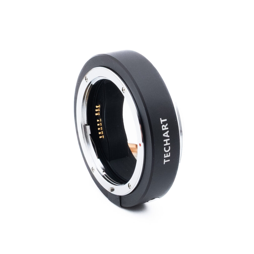 Techart-2 Techart Canon EF Lens to Fujifilm GFX Autofocus Adapter - Käytetty