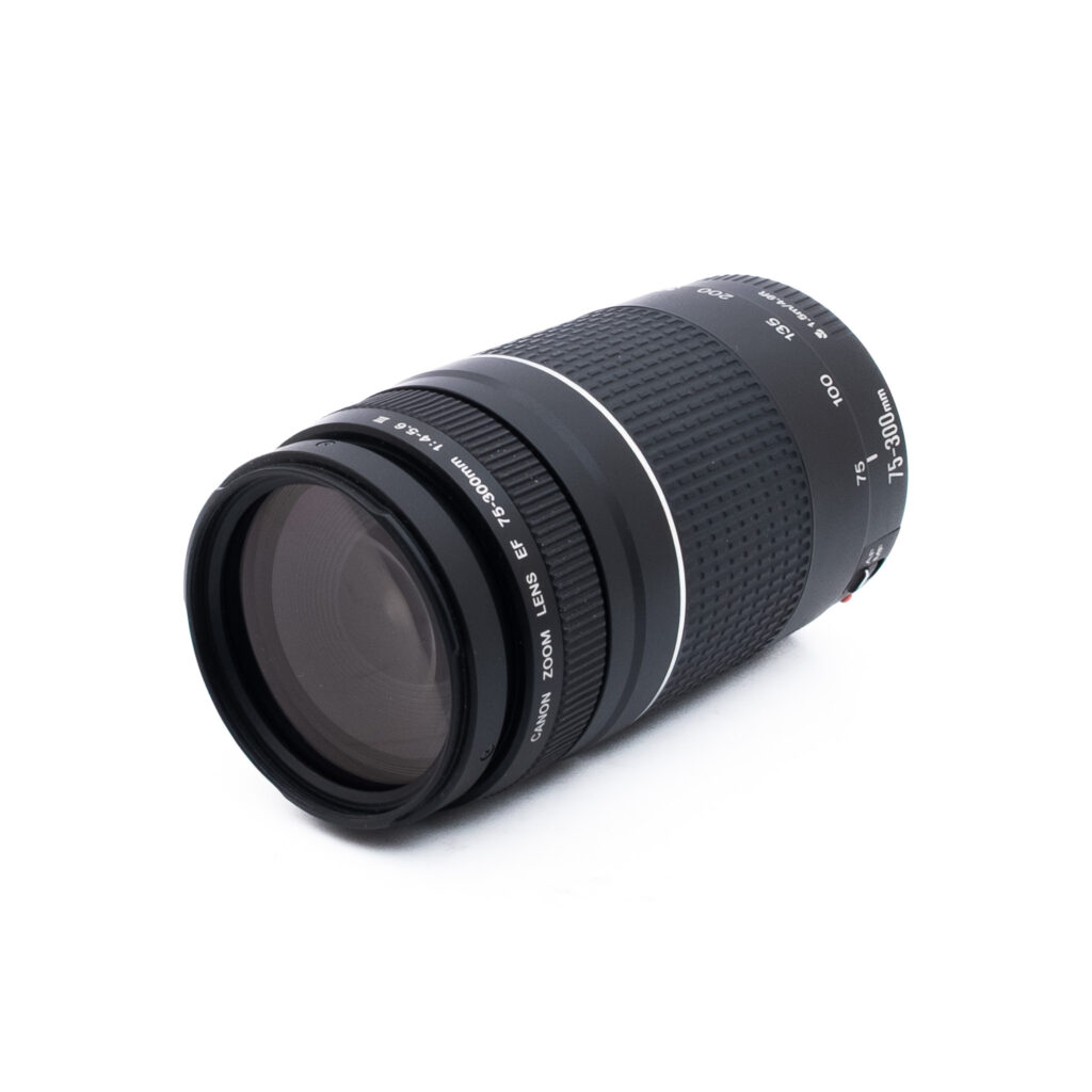 Canon 75-300mm f4-56 III-2-2 Canon EF 75-300mm f/4-5.6 III - Käytetty