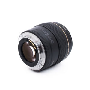 Canon EF 85mm f/1.8 USM - Käytetty
