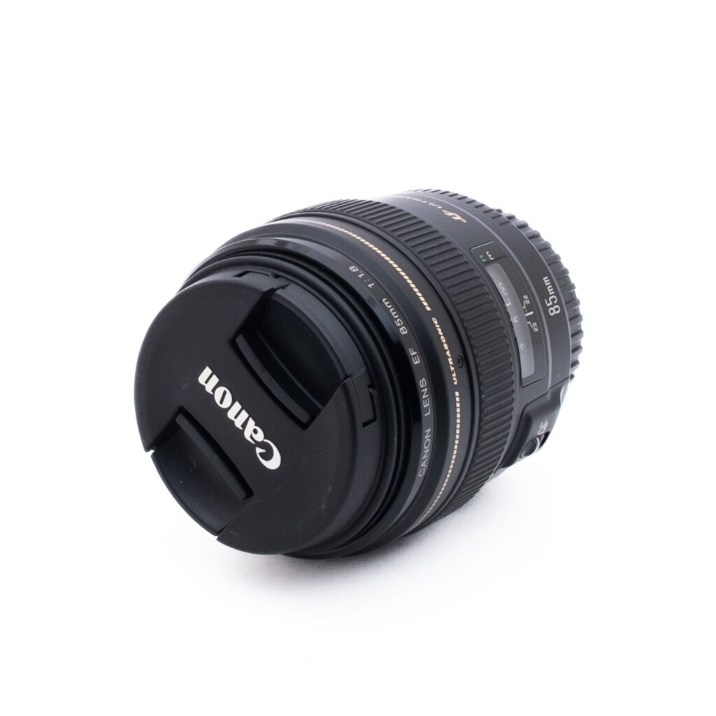 Canon EF 85mm f/1.8 USM - Käytetty