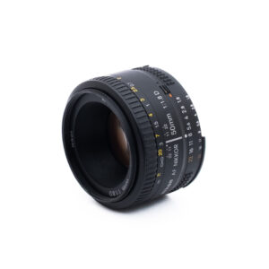 Nikon 50mm f18D-2 Nikon AF Nikkor 50mm f/1.8 D - Käytetty