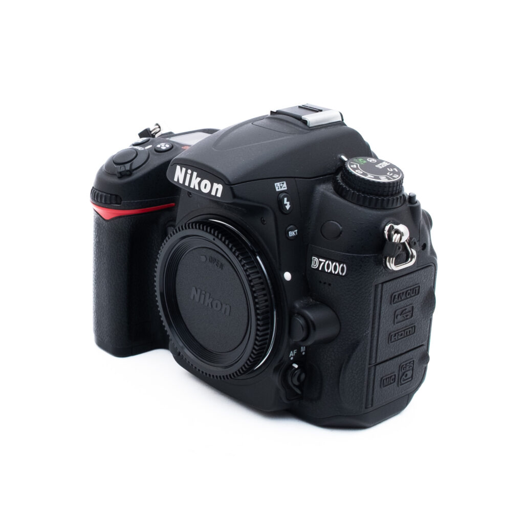 Nikon D7000 2875-5 Nikon D7000 (SC 16000) - Käytetty