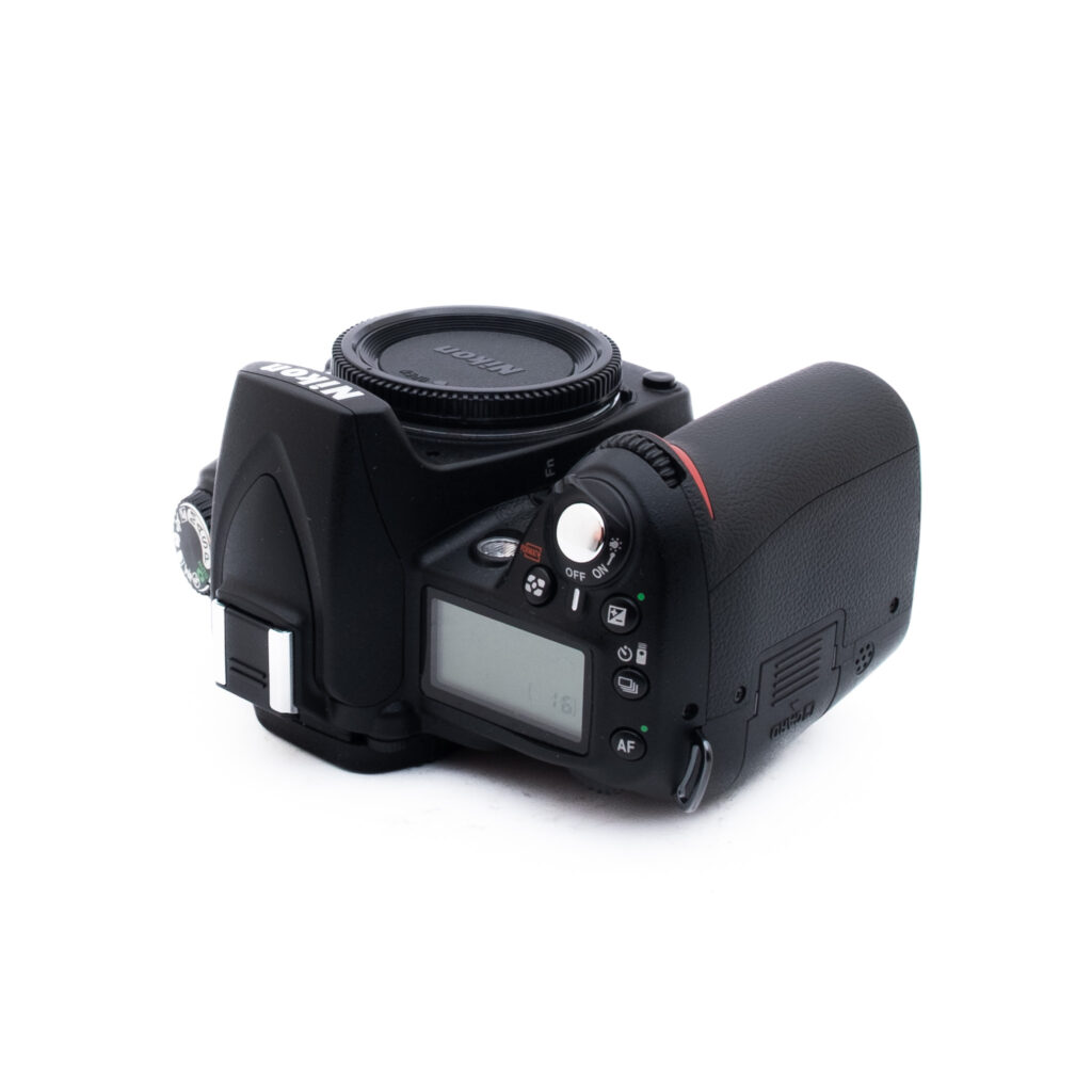 Nikon D90 (SC 4000, Kunto K5) - Käytetty