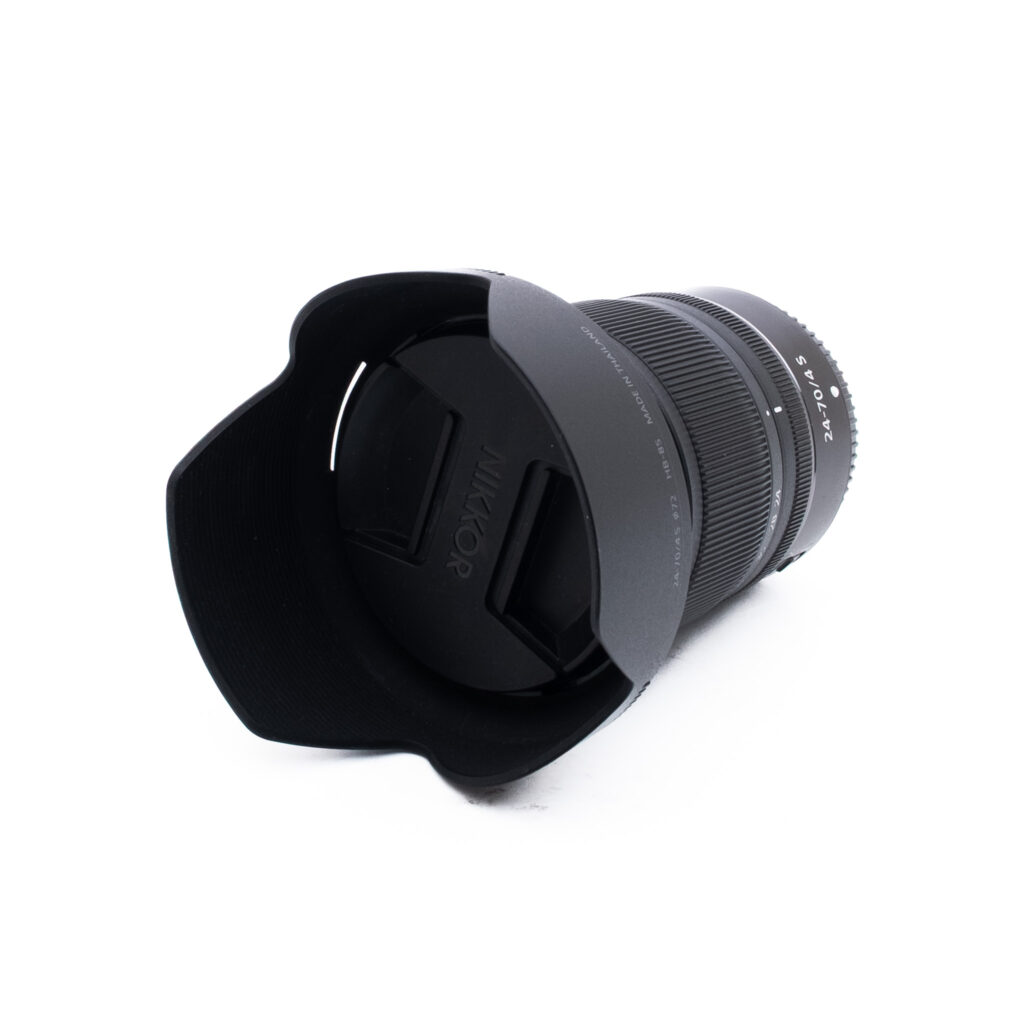 Nikon Z 24-70mm f4 S-3-2 Nikon Nikkor Z 24-70mm f/4 S - Käytetty