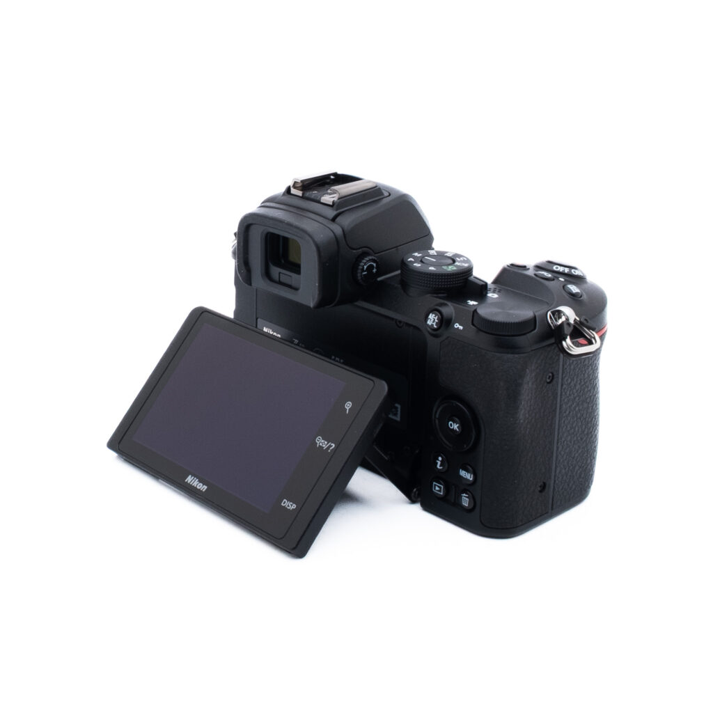 Nikon Z50-2 Nikon Z50 (SC 200, Kunto K5, Takuu 22kk) - Käytetty