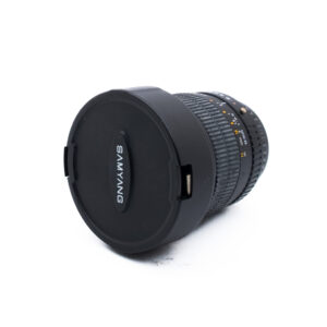 Samy 8mm Pentax-3 Samyang 8mm f/3.5 Fisheye CS Pentax K - Käytetty