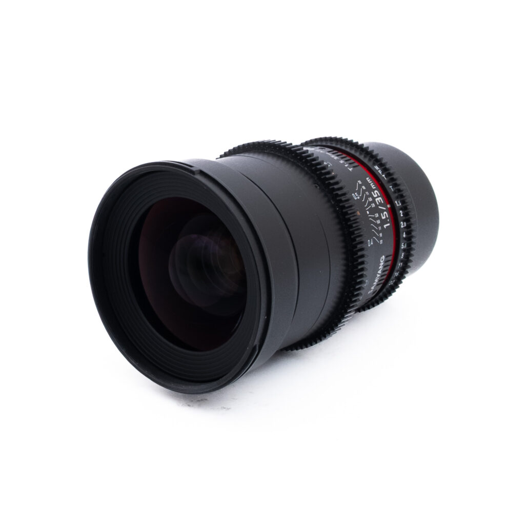 Samyang 35mm T1.5 MFT-2 Samyang 35mm T1.5 AS UMC II MFT - Käytetty