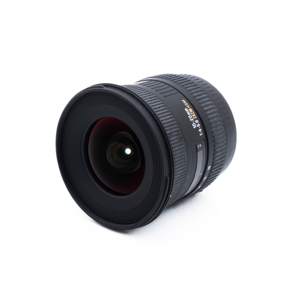 Sigma 10-20mm f4-56 DC HSM Canon-2 Sigma DC 18-50mm f/2.8 EX Macro HSM Nikon F DX - Käytetty
