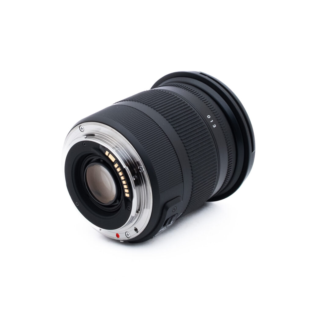 Sigma 17-70mm f28-4 DC-1 Sigma 17-70mm f/2.8-4 DC Macro HSM OS Canon EF-S - Käytetty