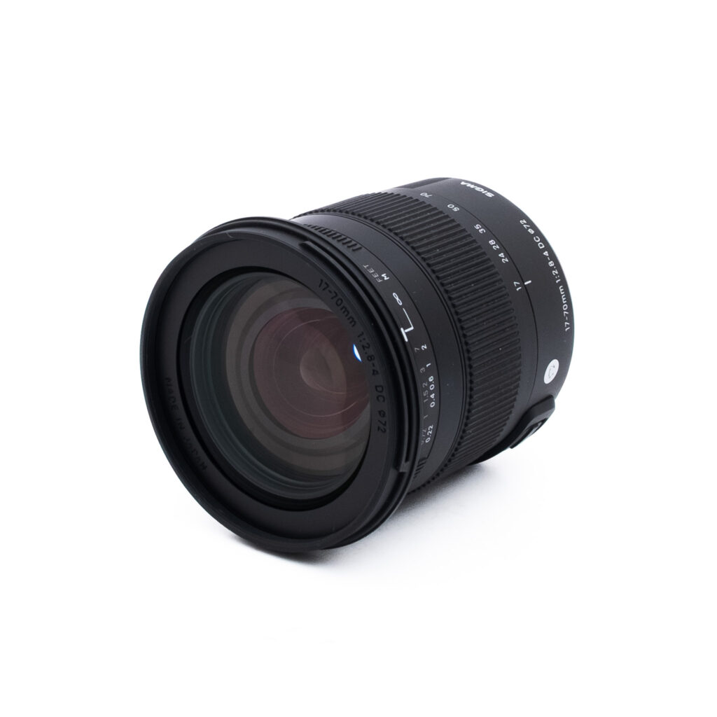 Sigma 17-70mm f28-4 DC-2 Sigma 17-70mm f/2.8-4 DC Macro HSM OS Canon EF-S - Käytetty