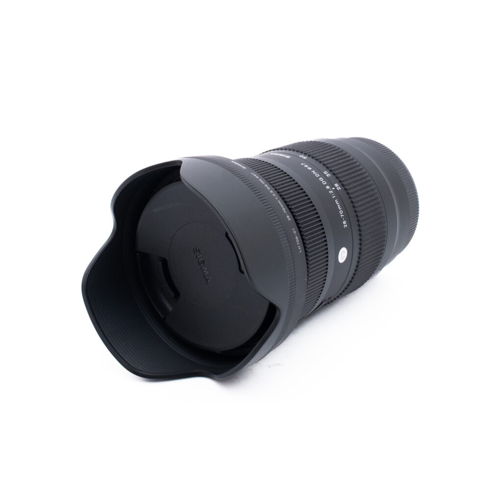 Sigma 28-70mm f28 DG DN-3 Sigma 28-70mm f/2.8 DG DN C L-Mount - Käytetty
