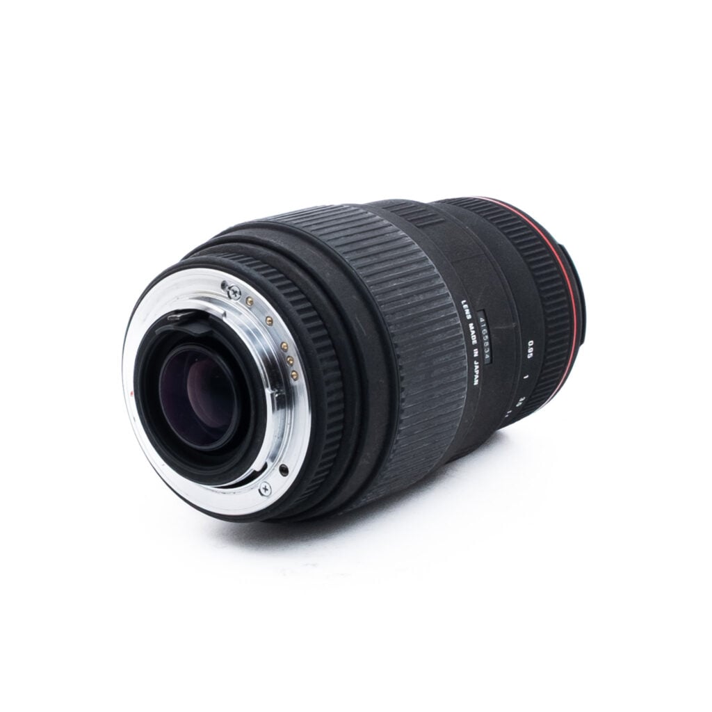 Sigma 70-300mm f4-56 PK-1 Sigma 70-300mm f/4-5.6 APO DG Pentax K - Käytetty