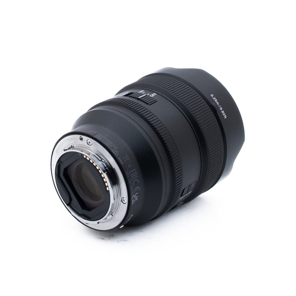 Sony 14mm f18 GM-1 Sony FE 14mm f/1.8 GM - Käytetty