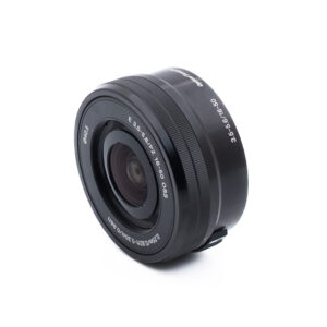Sony 16-50mm f35-56 PZ OSS-2-2 Sony E PZ 16-50mm f/3.5 - 5.6 OSS - Käytetty