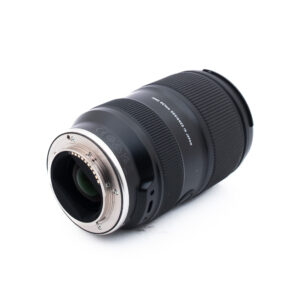 Tamron 28-75mm f28 G2-1 Tamron 28-75mm f/2.8 Di III VXD G2 Sony FE (Kunto K5, Takuu 6kk) – Käytetty