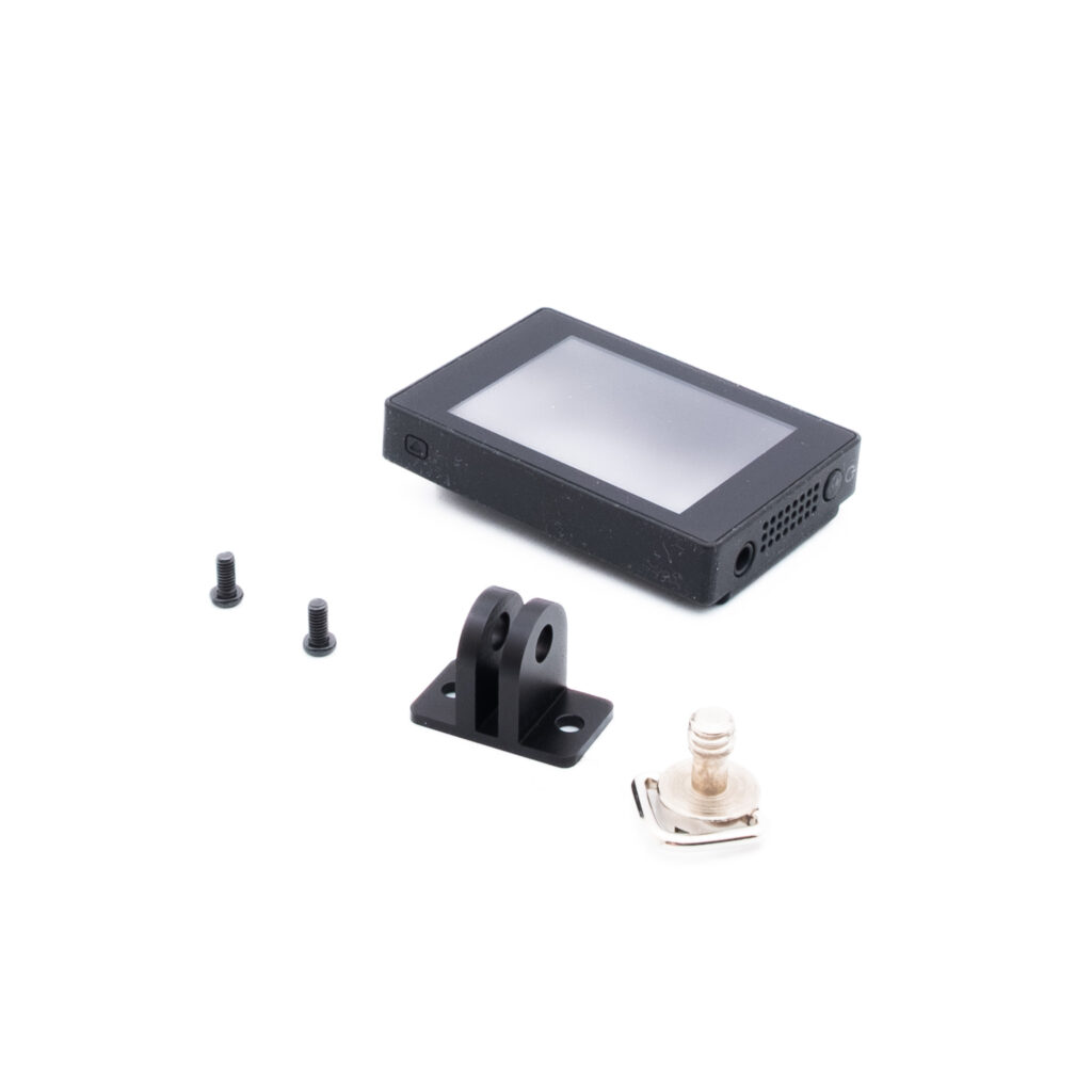 GoPro Hero 4 isompi setti-3 GoPro Hero 4 (sis. ALV 25,5% + tarvikkeet) - Käytetty