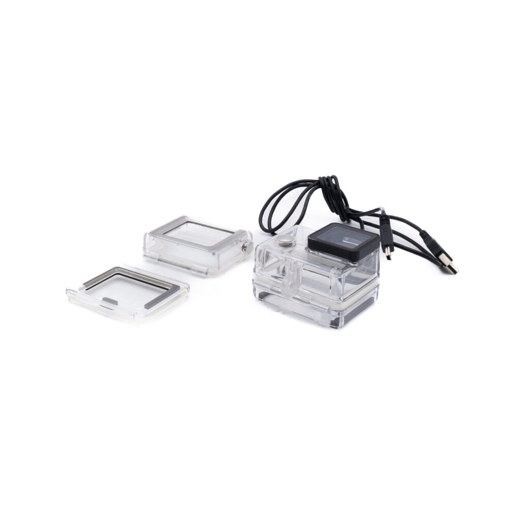 Gopro Hero 4 pienempi setti-1 GoPro Hero 4 (sis. ALV 25,5%) - Käytetty