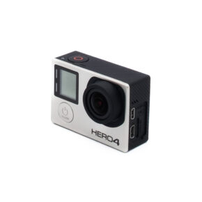 Gopro Hero 4 pienempi setti-3 GoPro Hero 4 (sis. ALV 25,5% + tarvikkeet) - Käytetty