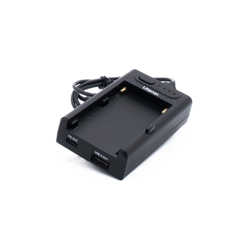 NP-F laturi Ulanzi NP-F01 NP-F Battery Charger & Adapter Plate - Käytetty