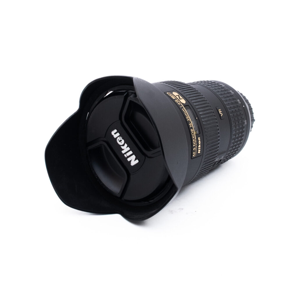 Nikon 16-35mm f4G ED VR-3 Nikon AF-S Nikkor 16-35mm f/4 G ED VR (sis. ALV 25,5%) - Käytetty