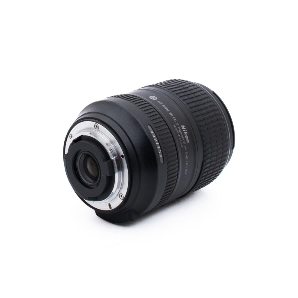 Nikon 18-300mm f35-63G ED VR DX-1 Nikon AF-S Nikkor 18-300mm f/3.5-5.6G ED DX VR - Käytetty