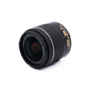 Nikon 18-55mm f35-56G DX VR-2-3 Nikon AF-P Nikkor 18-55mm f/3.5-5.6 G VR DX - Käytetty